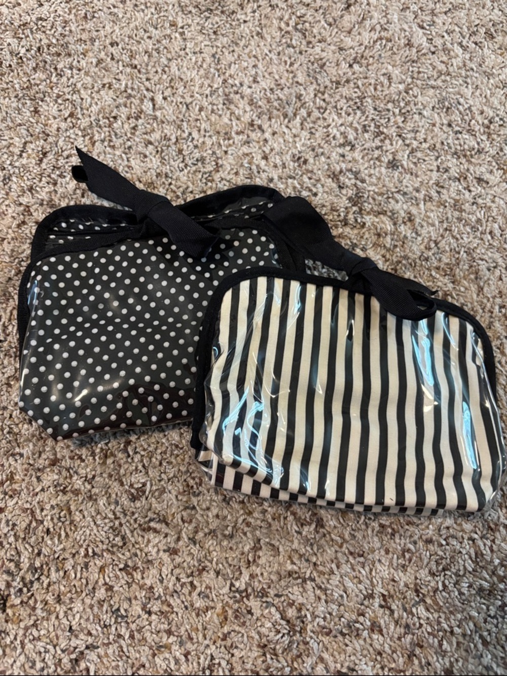 2 Clear PVC Travel Organizer with Black & White Pattern great for jewelry